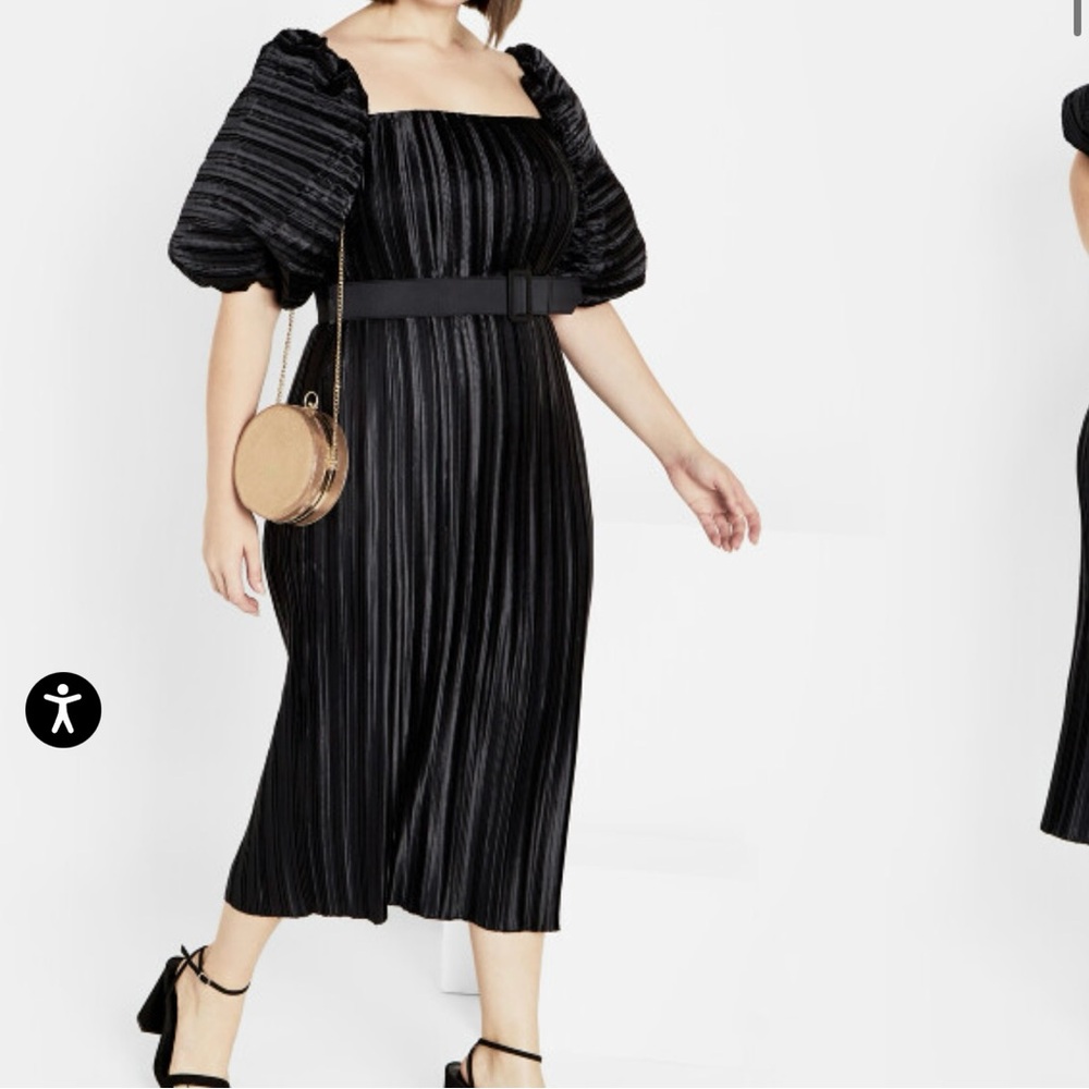 Elegant Black Pleated Dress